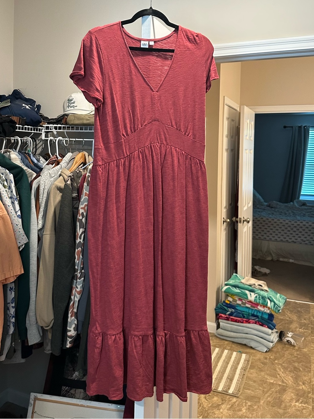 Gap red short sleeve dress
